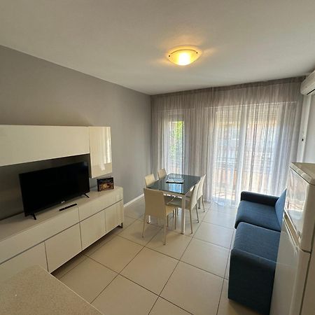 דירות קאורלה Residenza Mazzanti - Agenzia Cocal מראה חיצוני תמונה